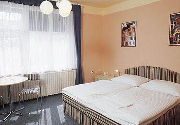 Hotel Stirka Prag Eksteriør billede